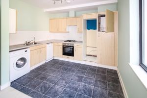 KITCHEN AREA- click for photo gallery